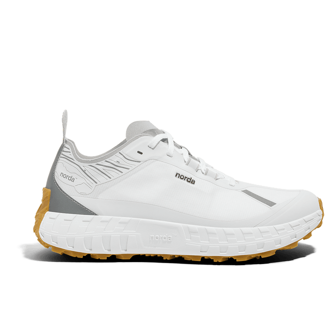001A - M - White Gum Hover Image
