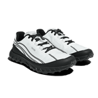 002 - M - Alpine White