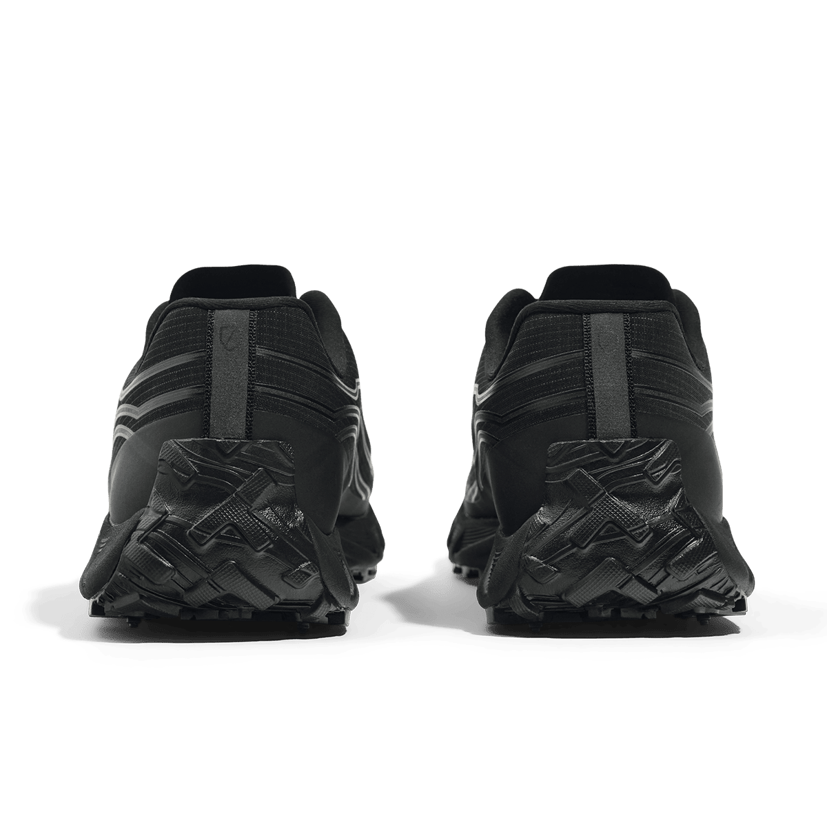 002 - M - Stealth Black