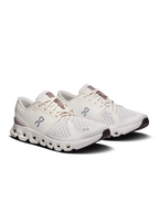Women's Cloud X 4