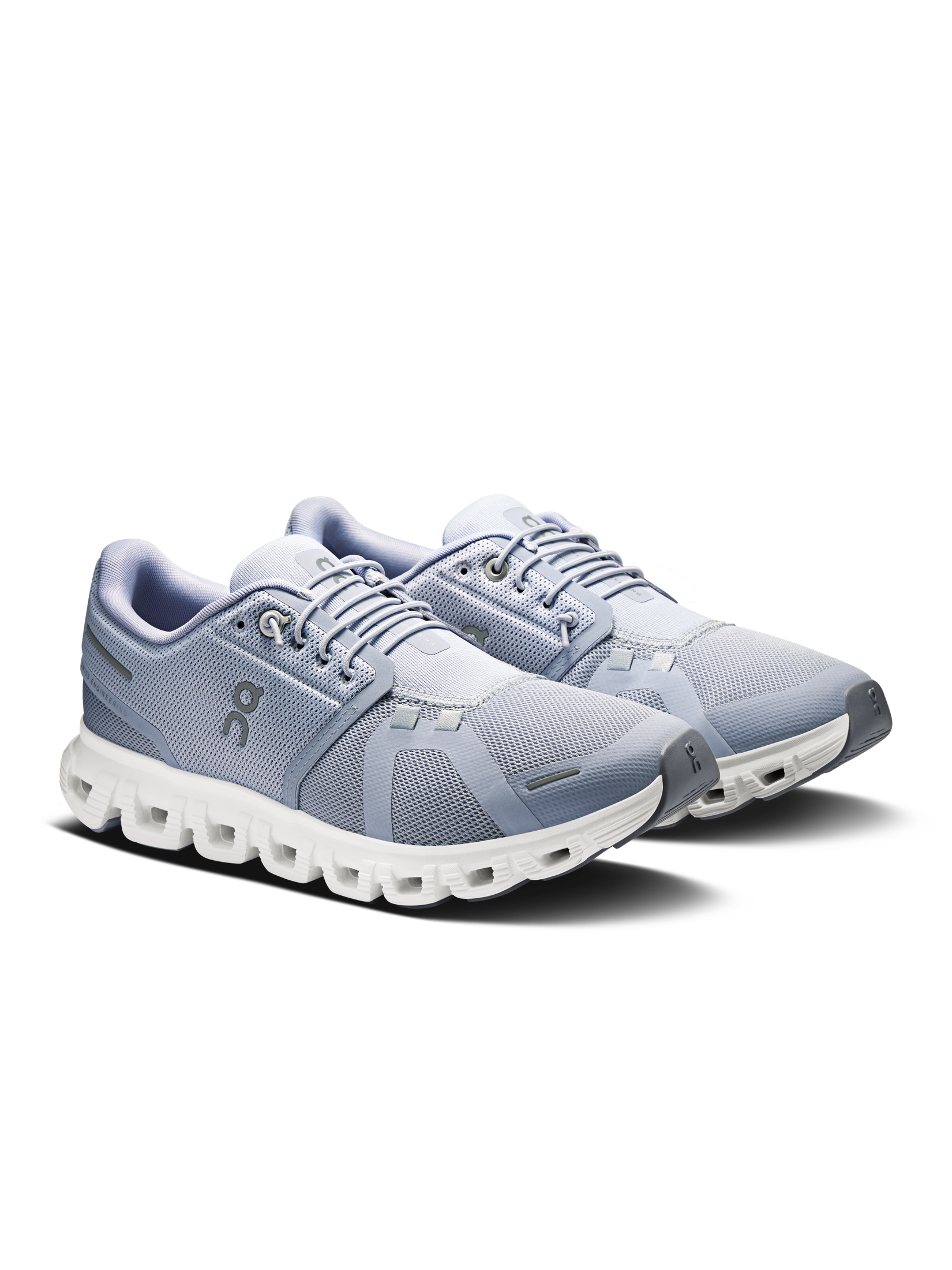 Women's Cloud 6