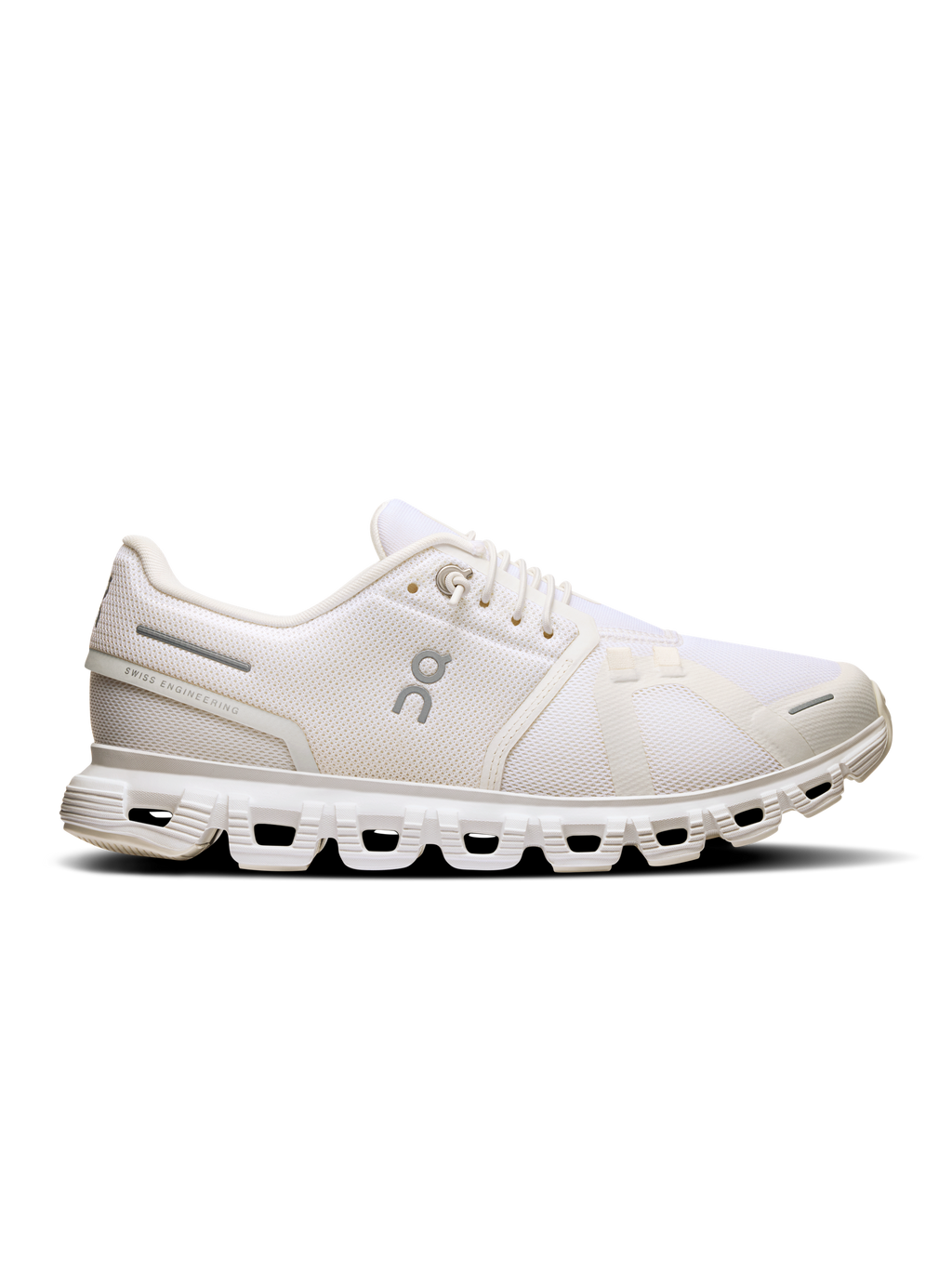 Women's Cloud 6
