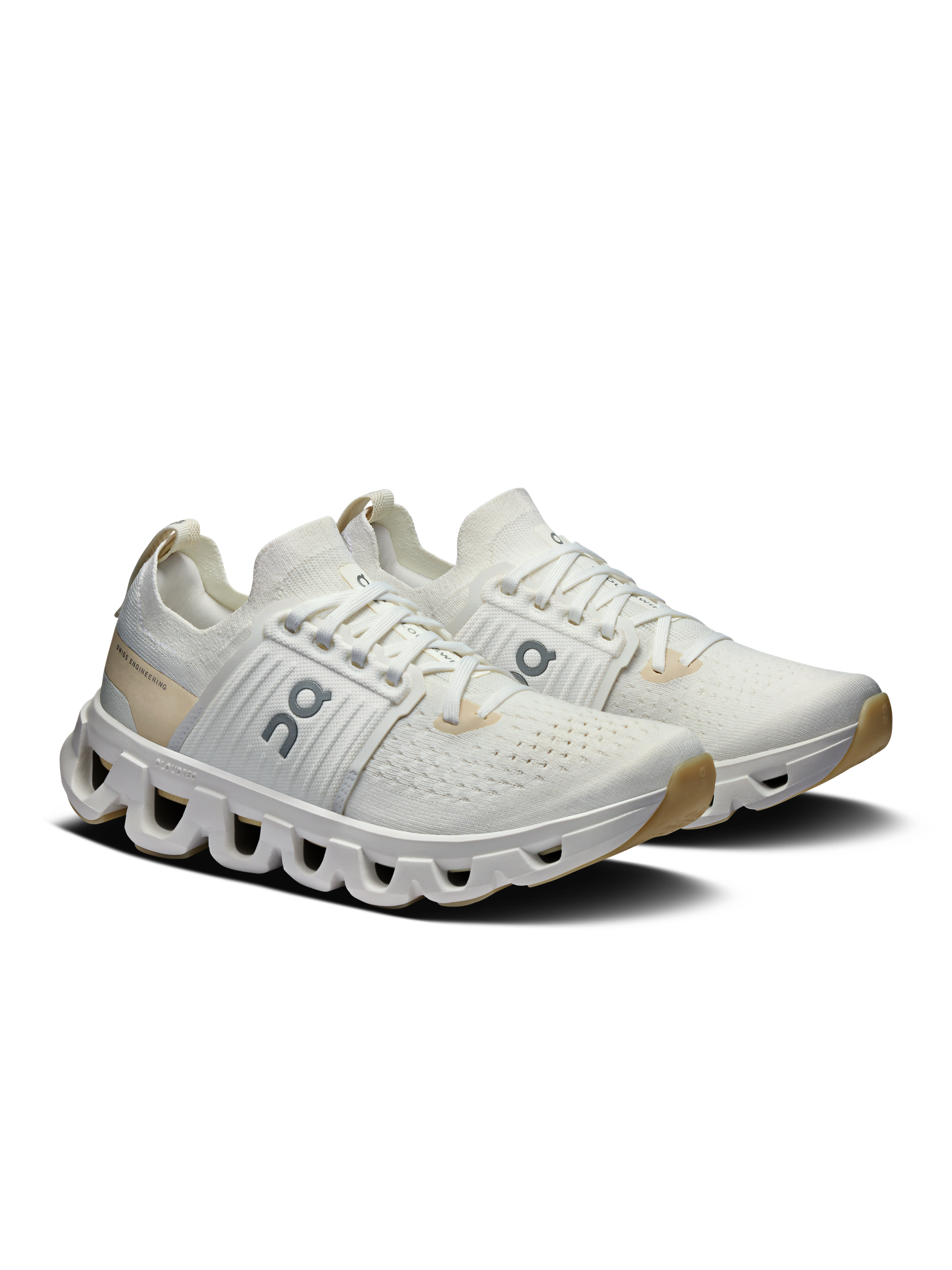 Women's Cloudswift 4
