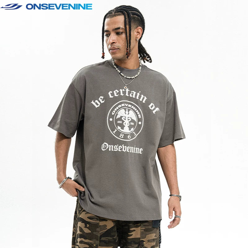 ONSEVENINE Emblem & Gothic Typography Tee