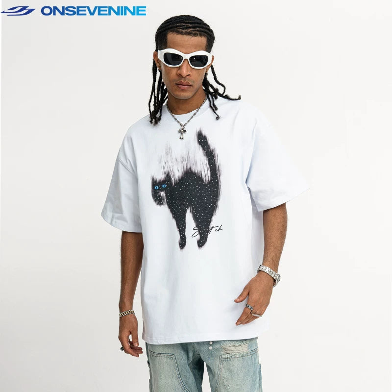 ONSEVENINE Arched Frightened Black Cat Graphic Tee