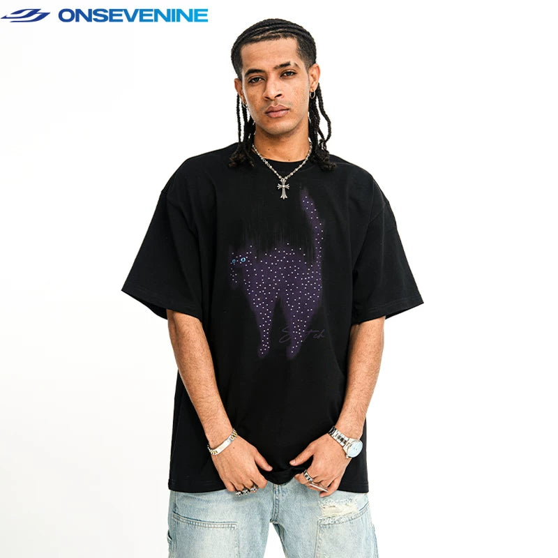 ONSEVENINE Arched Frightened Black Cat Graphic Tee