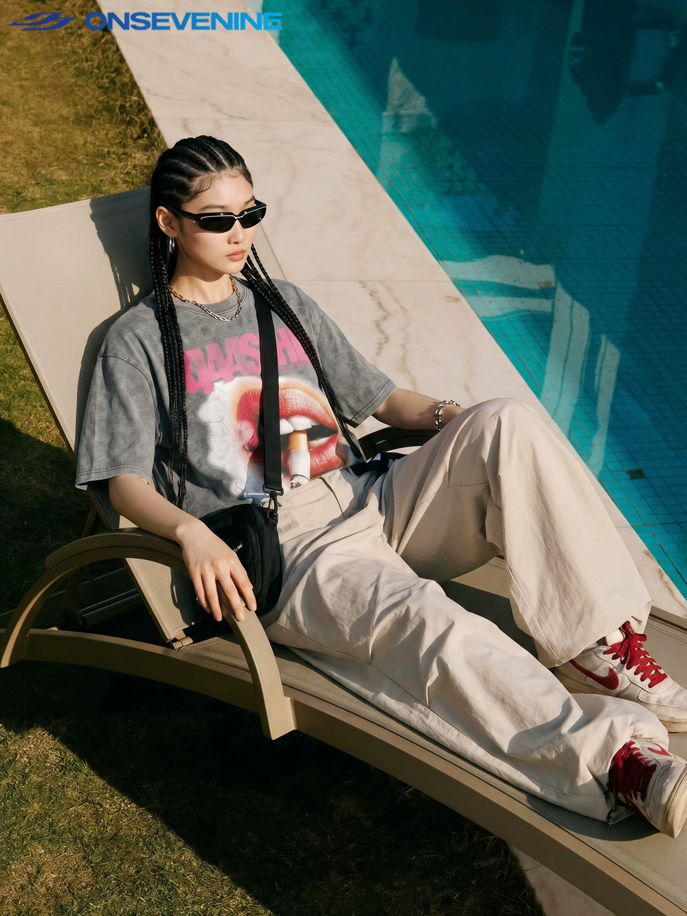 ONSEVENINE "Lips & Cigarette" Graphic Tee Collection