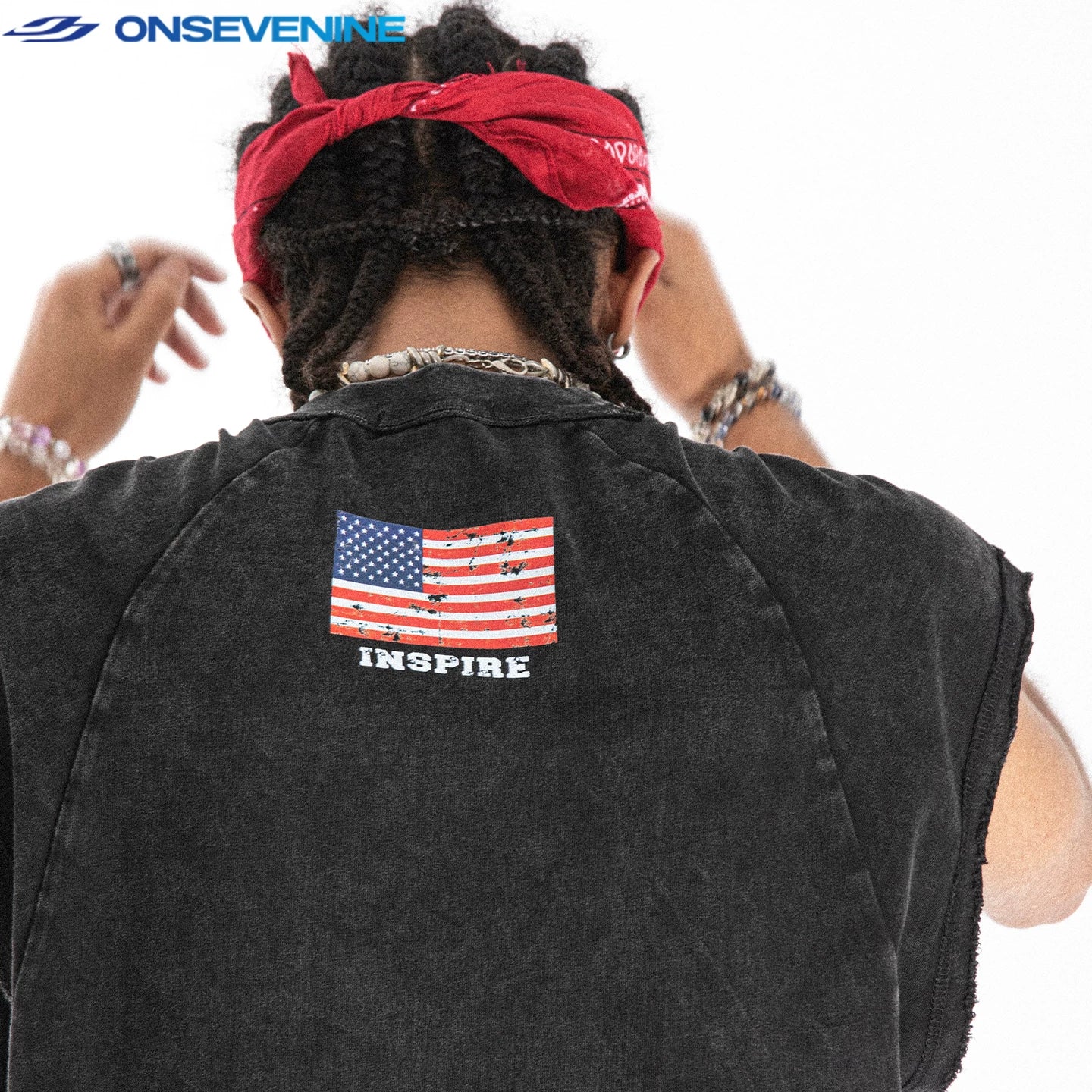 ONSEVENINE "Rock Never Give Up 85" Acid-Wash Sleeveless Tee