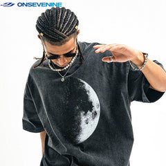 ONSEVENINE Crescent Moon Graphic Tee