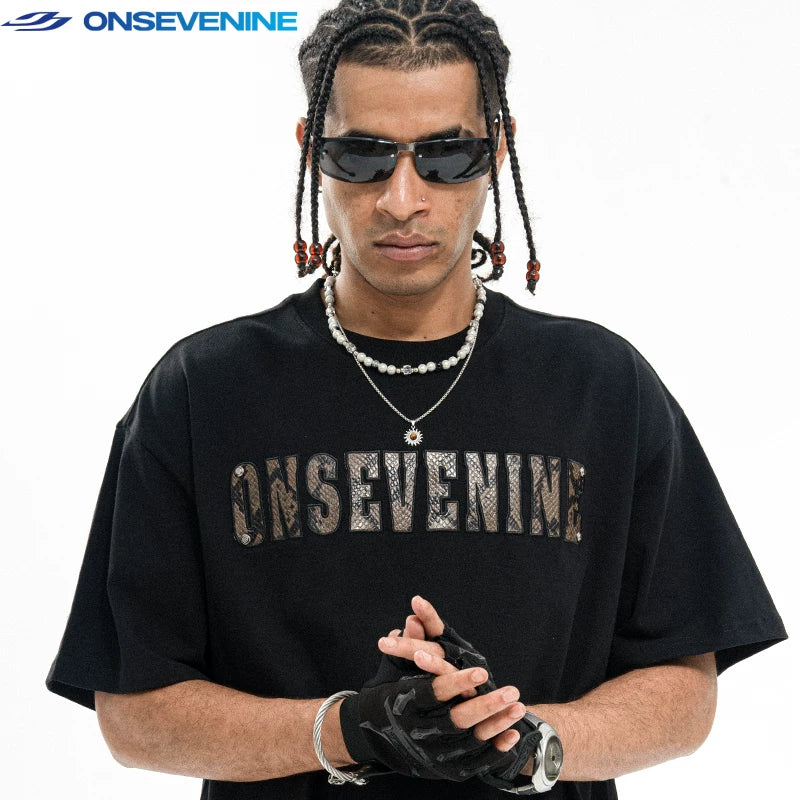 ONSEVENINE Snakeskin-Applique Lettered Black Tee