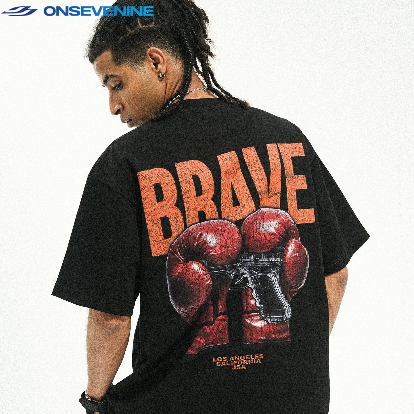 ONSEVENINE "Brave" Boxing Gloves Graphic Tee