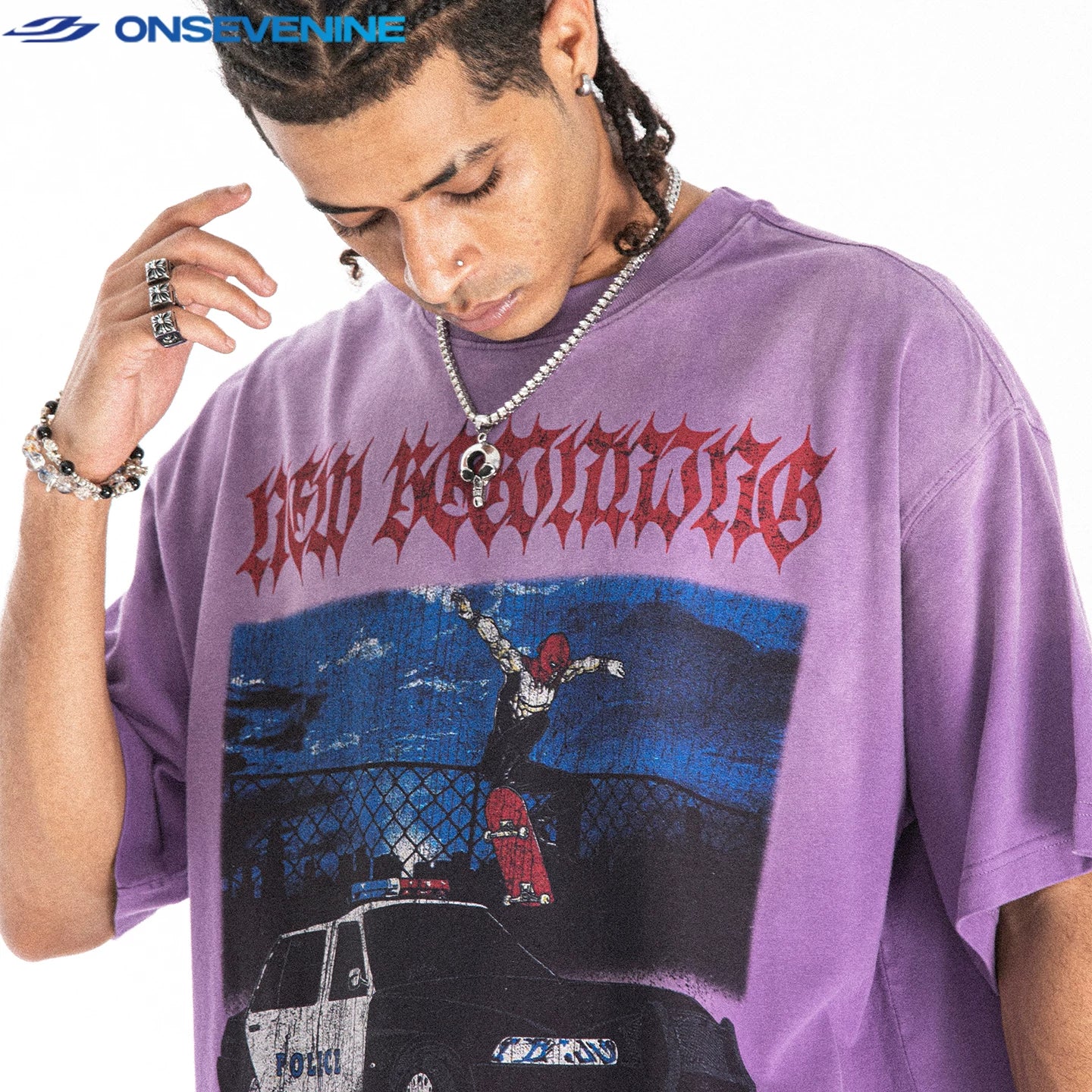 ONSEVENINE Skateboarder and Police Car Graphic Tee