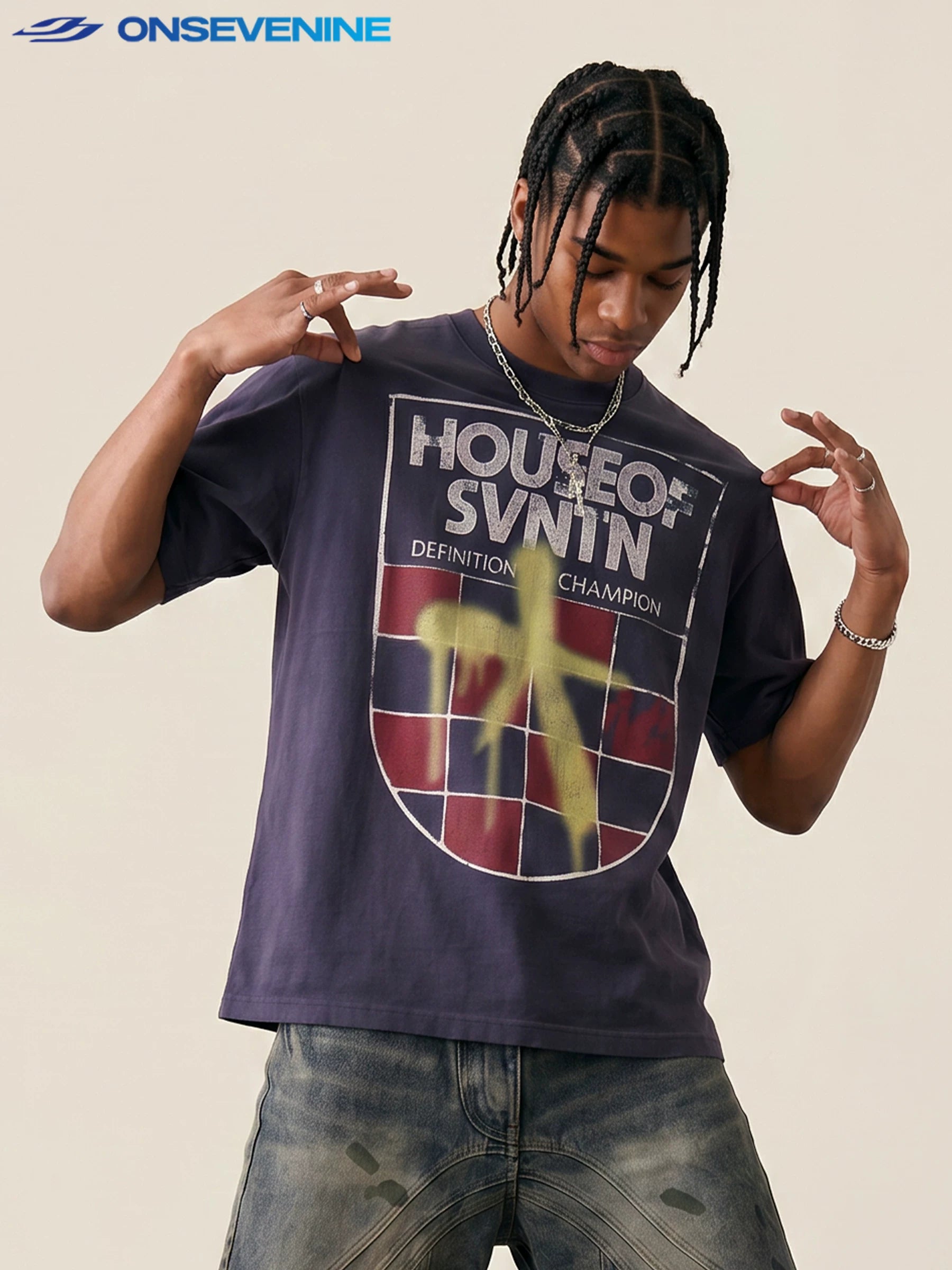 ONSEVENINE "House of SVNIN'N" Shield Graphic Tee