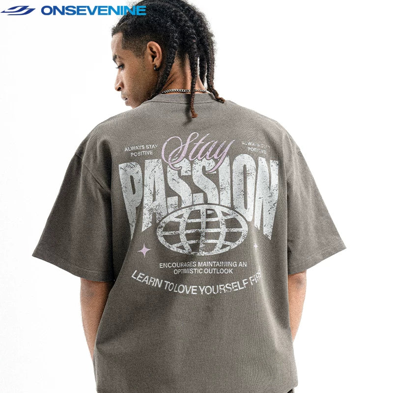ONSEVENINE "Stay Passion" Minimalist Chest Graphic Tee