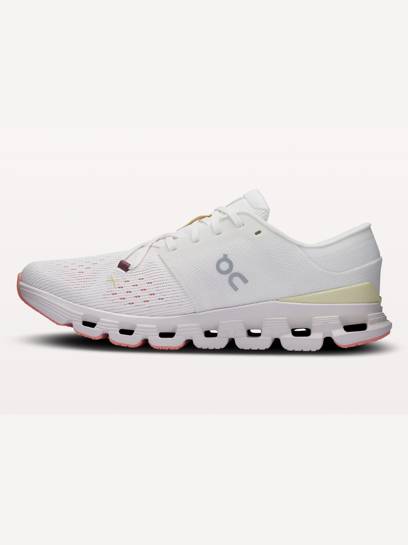 Women's Cloud X 4