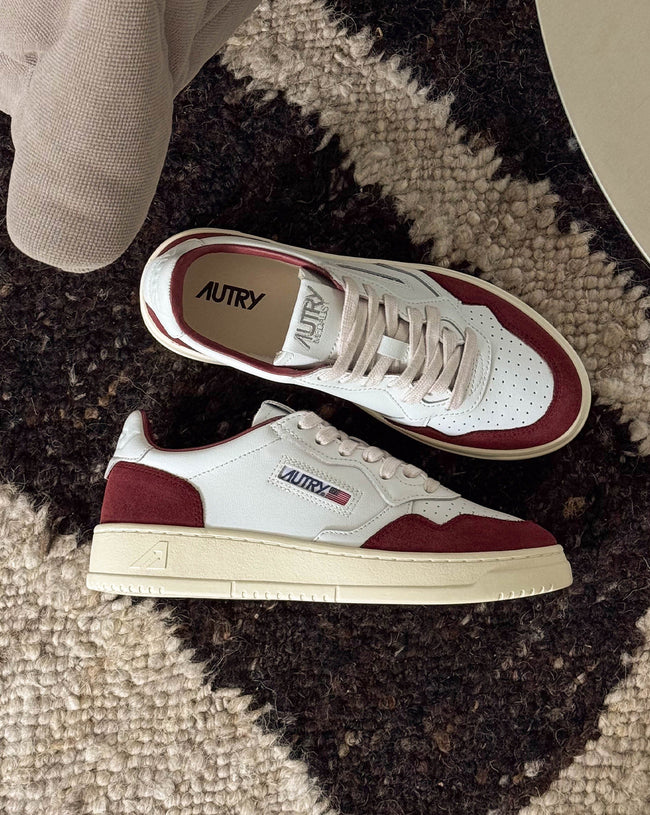 Autry Medalist W *Soft Leather / Suede* Main Image