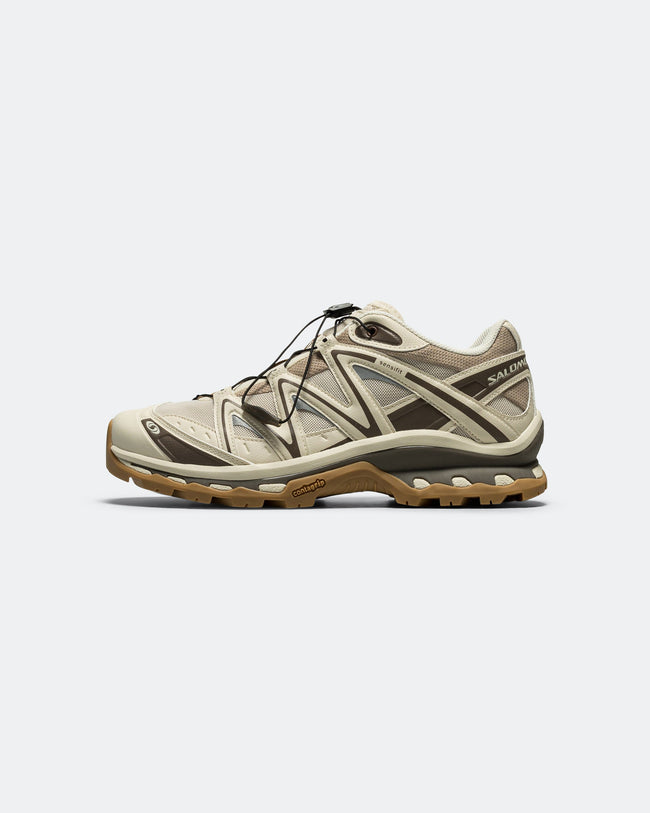 XT-Quest - Almond Milk/Falcon-White Pepper Hover Image