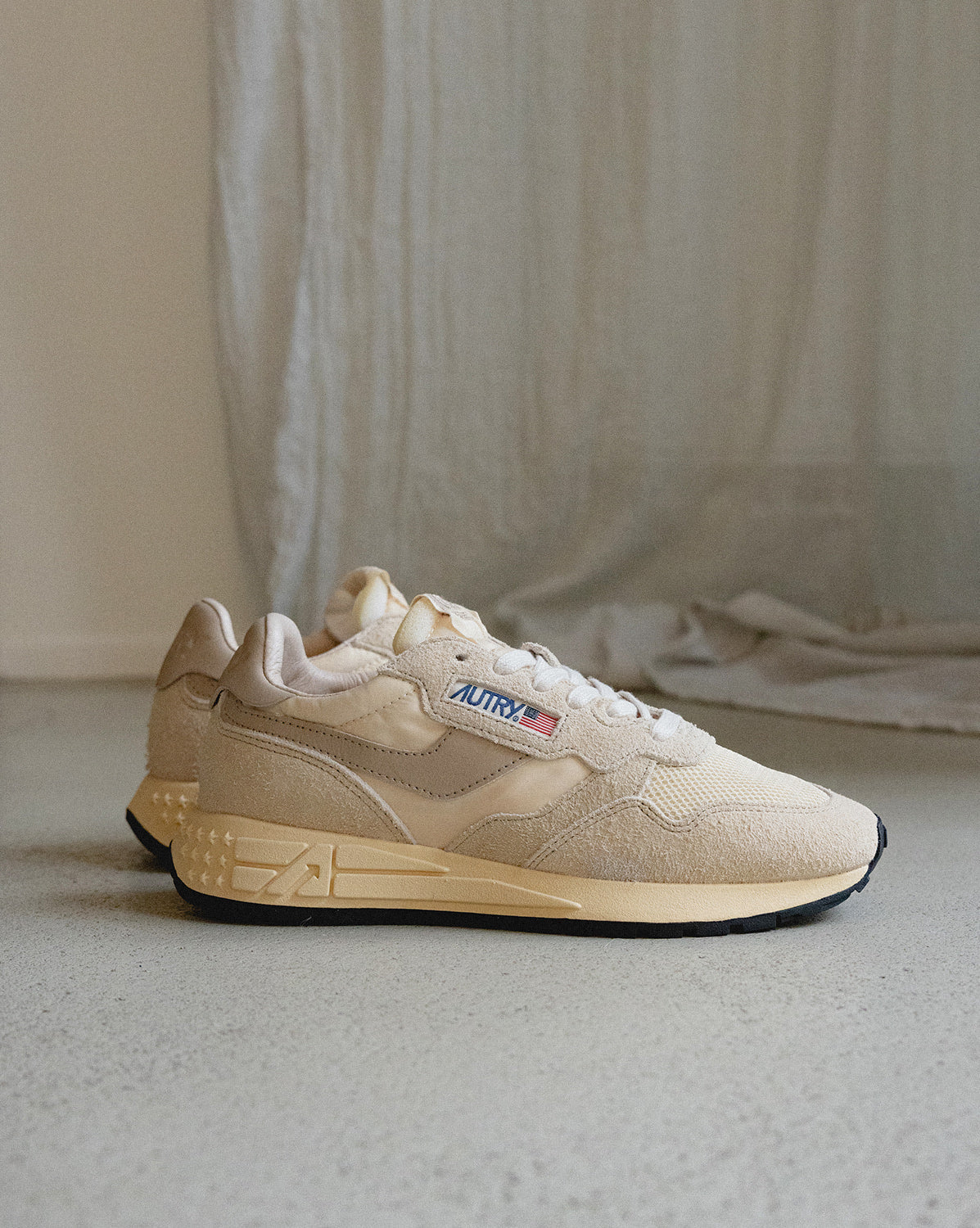 Autry Reelwind Low W *Suede / Net*